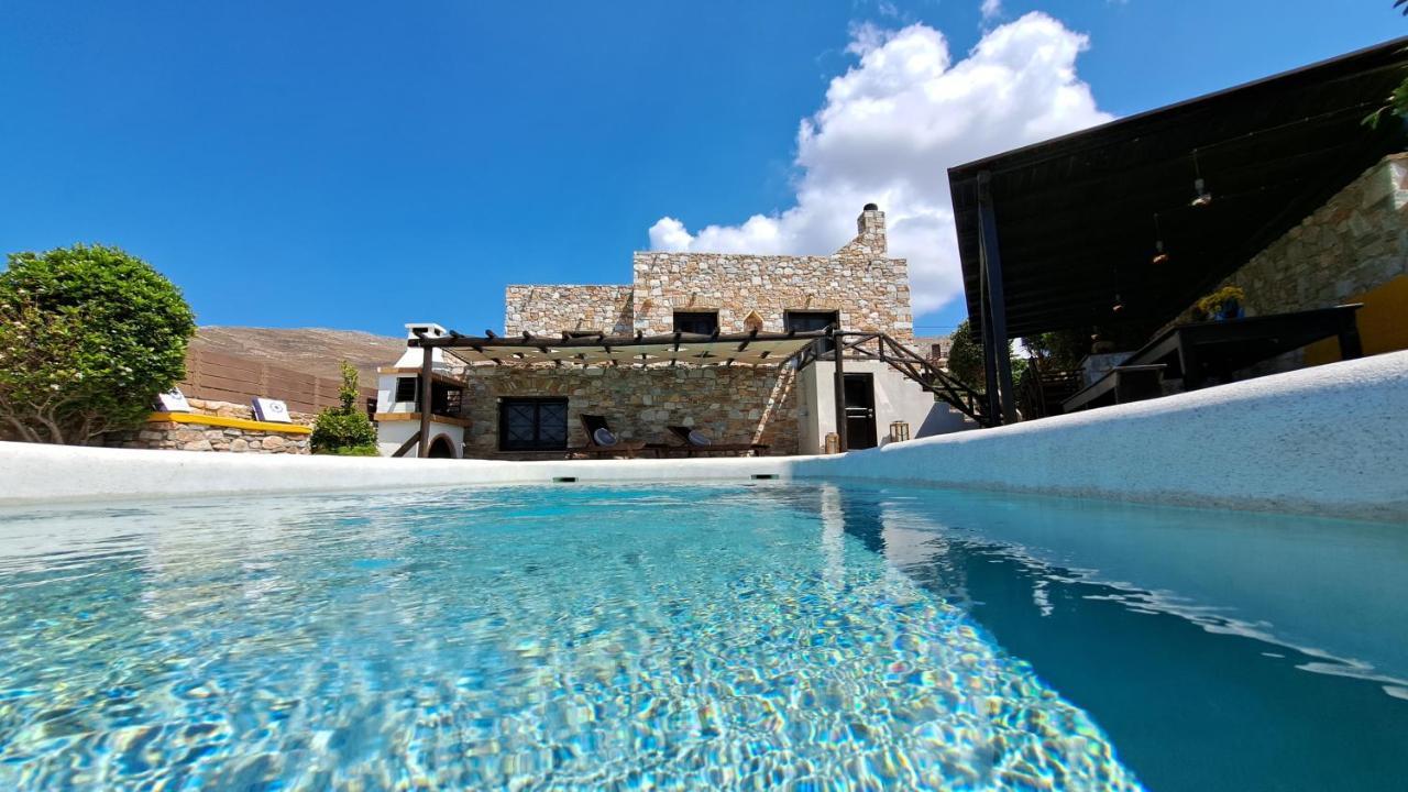 Villa Camellia Liaropá Kültér fotó